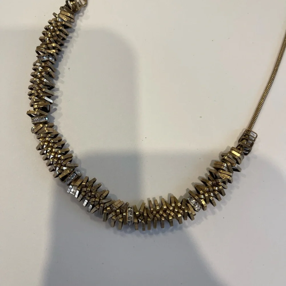 Vintage J Crew Gold Tone Chunky Necklace Women’s Jewelry Fashion Stylish - Picture 9 of 9
